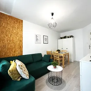 Apartament Traugutta ~ Self Check-in 24h ~ Lift, Wrocław